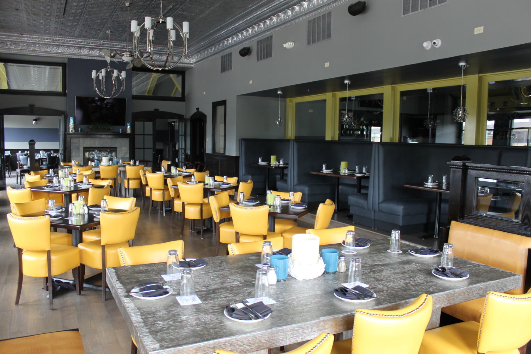 True BBQ and Whiskey Bar
